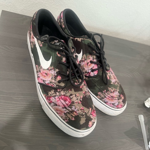 NIKE SB ZOOM STEFAN JANOSKI PR "DIGI FLORAL" MULTI COLOR-BLACK SZ 11.5 - Picture 2 of 12